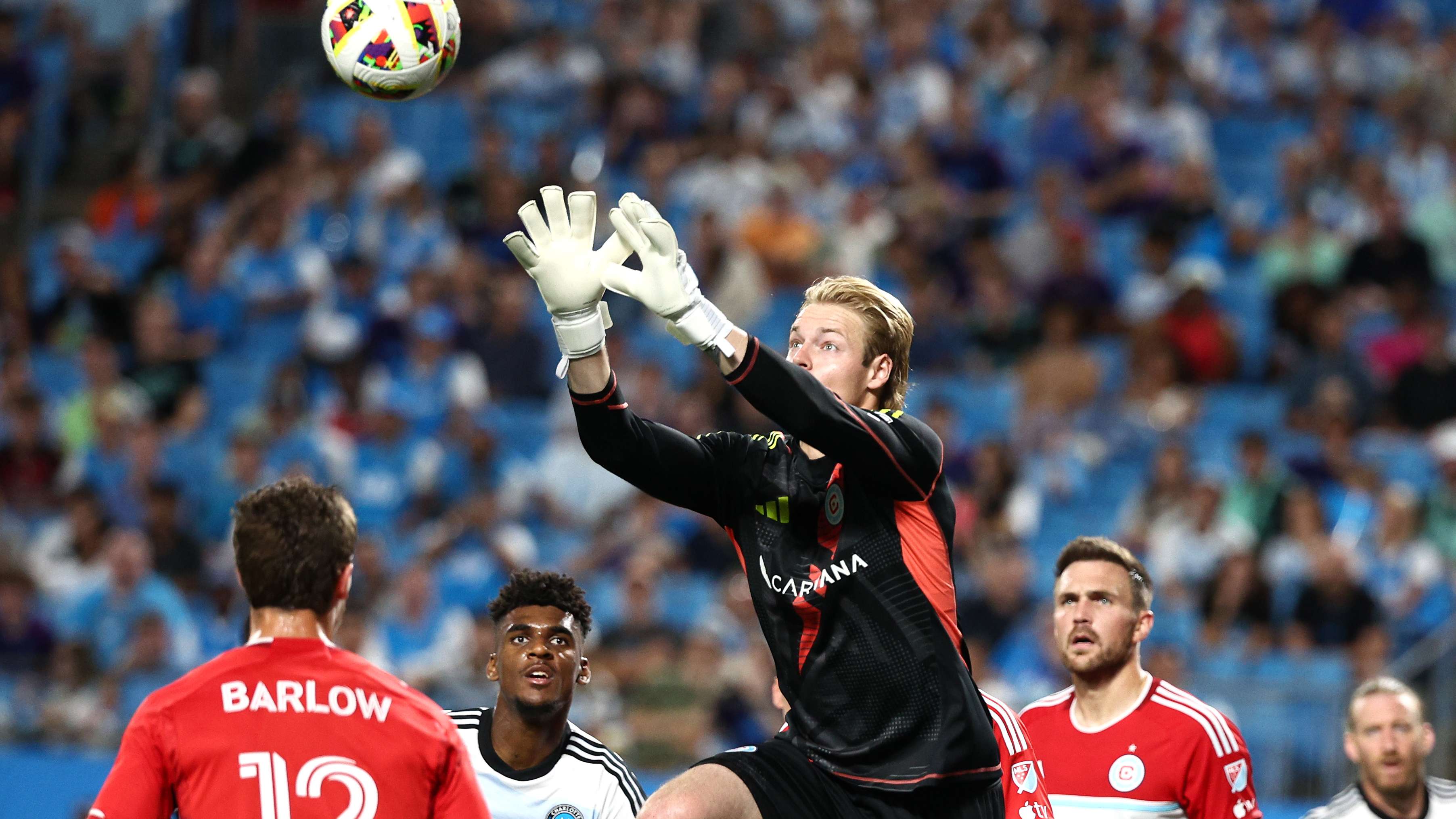 梅西为何拒绝滑跪庆祝 内马尔的巅峰时光是否已经过去